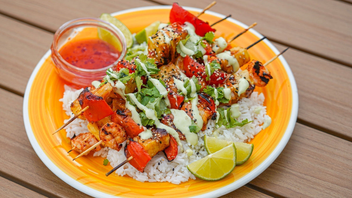 Grillspieße mit Riesengarnelen, Ananas & süßer Chilisauce