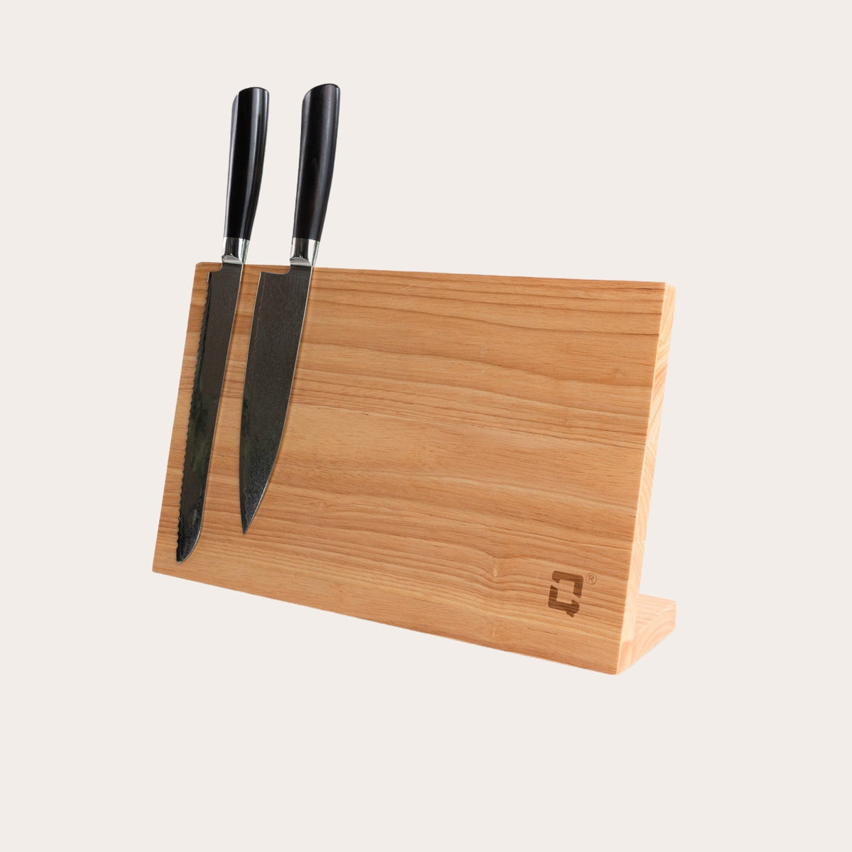 Messerhalter aus Holz für die Arbeitsplatte von Qookware