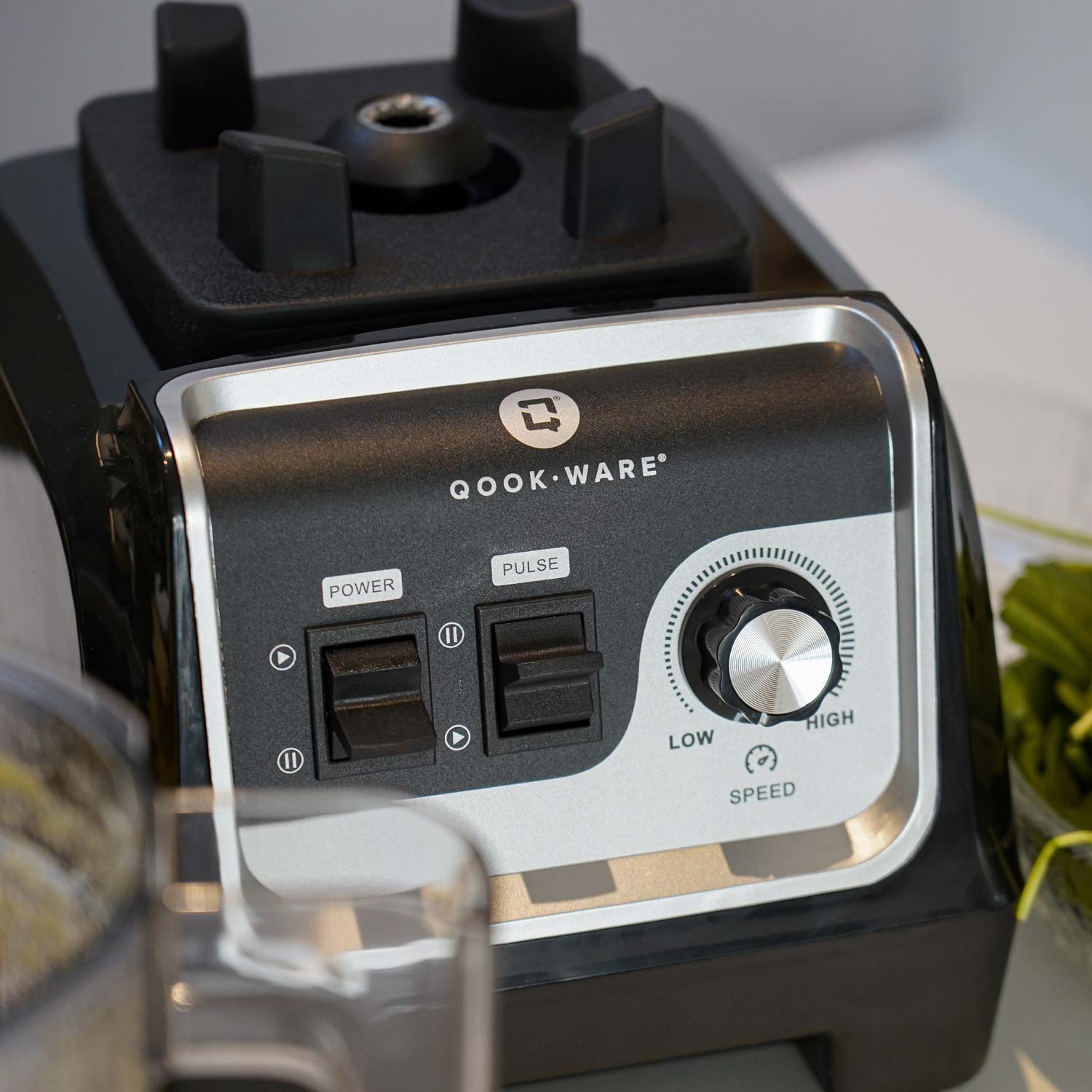 Bester Standmixer im Test? Entdecke unsere leistungsstarken Standmixer | Qookware