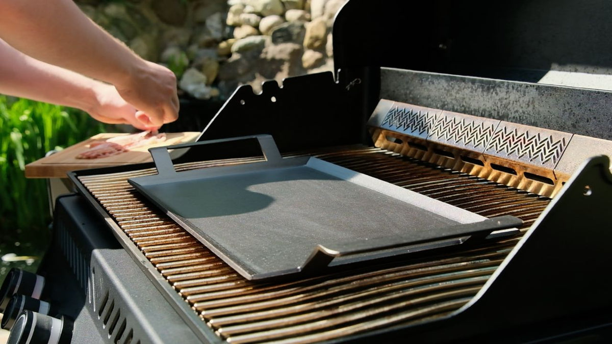 So verwendest du eine Grillplatte auf dem Grill