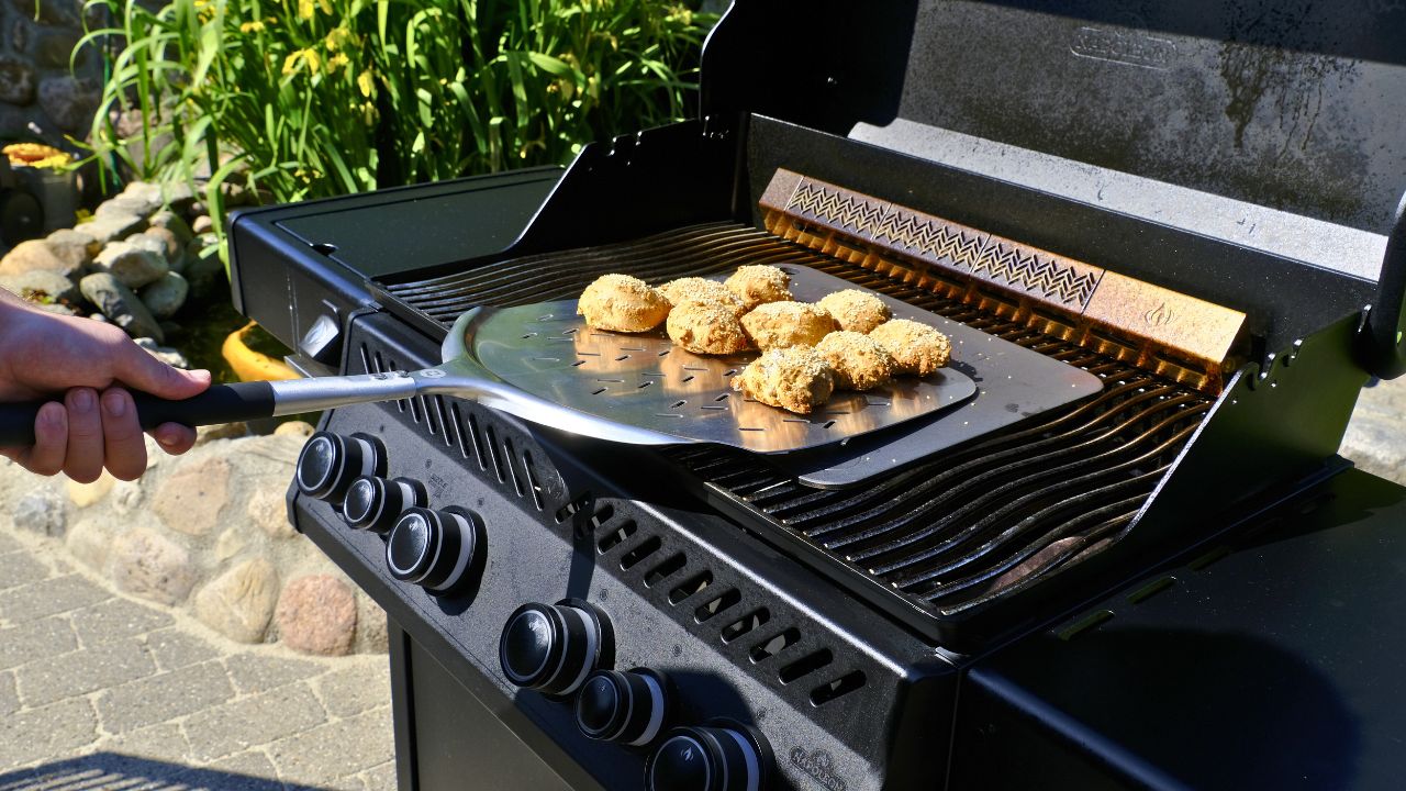 Backstahl für den Grill